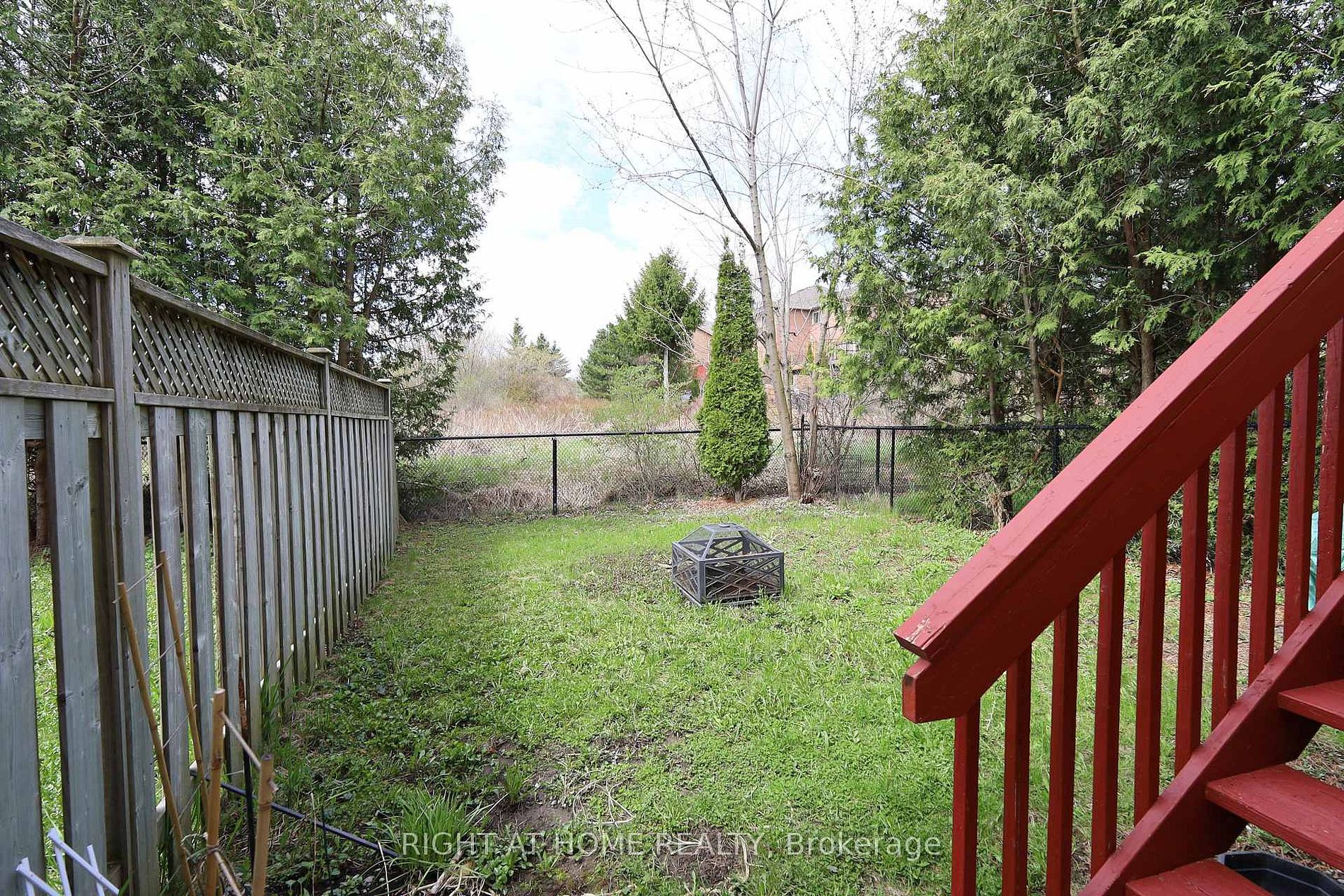 Showcasing Property with Ravine at 82 Colesbrook Rd, Richmond Hill
